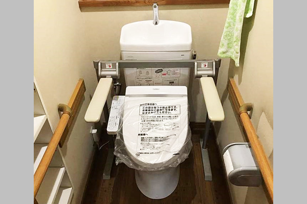 トイレ交換工事